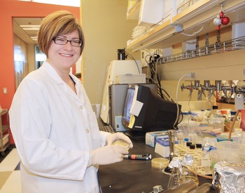 Microbiologist Aims to Thwart Antibiotic Resistance